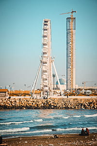 Ferris Wheel Under Blue Sky thumbnail