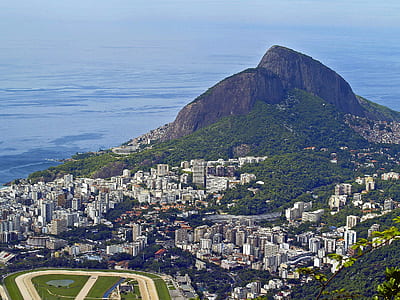 bird's eye view photo of a city thumbnail
