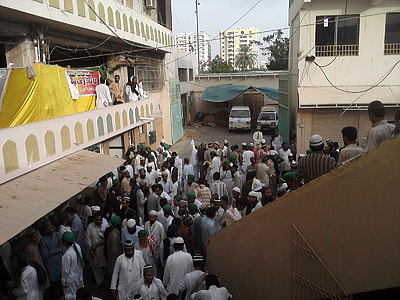 Aitikaf At Faizan e Madinah Karachi thumbnail