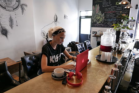restaurant, woman, coffee, mug thumbnail