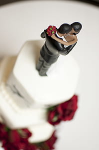 Couple Cake thumbnail