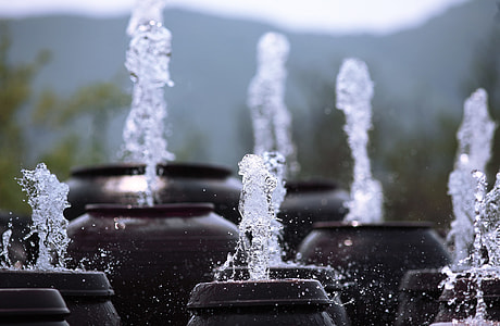 six water fountains thumbnail