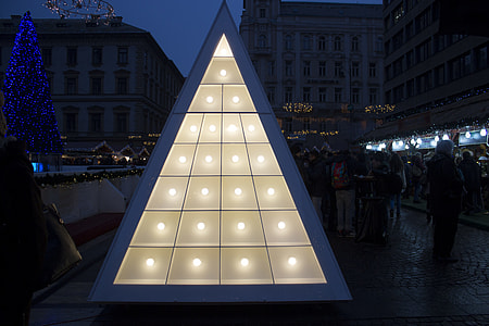 Christmas, Christmas Tree thumbnail
