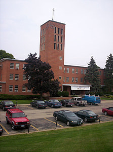 Emmaus Bible College Front View in Dubuque, Iowa thumbnail