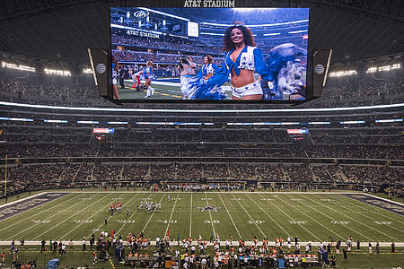 woman displayed on screen thumbnail
