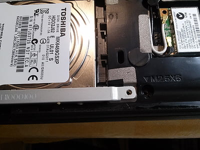 Toshiba HDD in laptop hardware thumbnail