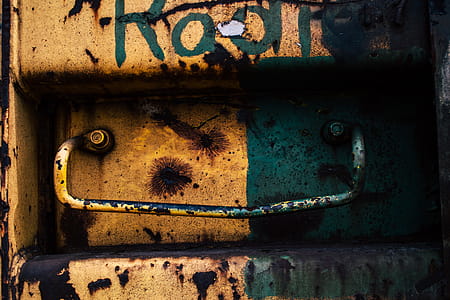 White and Green Rust Photography thumbnail
