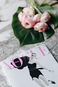 Vogue Poland 2 2018 & Lovely Buttercup Flowers thumbnail