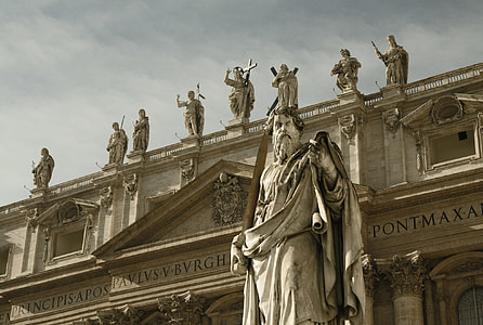 statue in front of the building thumbnail