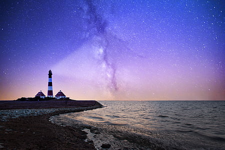 white and red lighthouse thumbnail