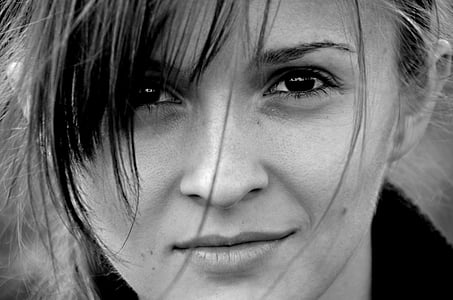 graydscale photo of woman's face thumbnail