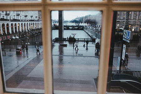 Rainy winter day thumbnail