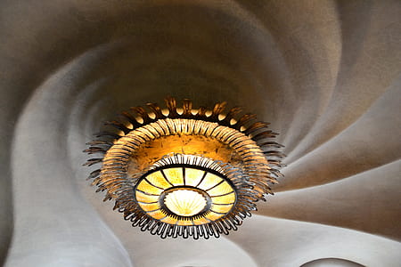 yellow ceiling light thumbnail