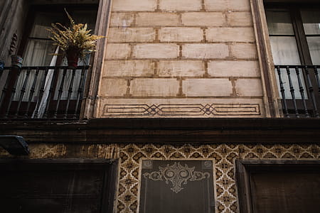 Townhouses in Barcelona, Spain thumbnail