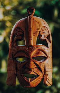 photo of tiki mask thumbnail