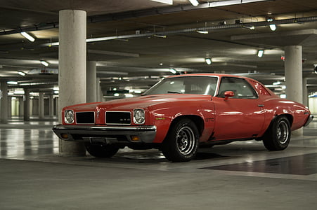 red Pontiac GTO coupe thumbnail