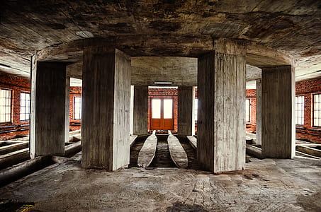 abandoned building thumbnail
