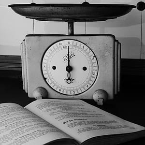 gray weighing scale on 0 thumbnail