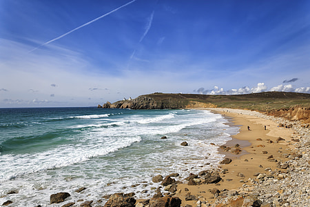 beach and stones thumbnail