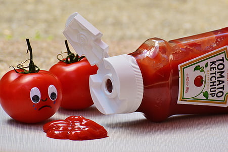 selective focus photography of tomato ketchup thumbnail