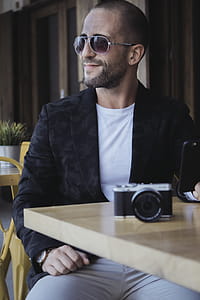 Man Sitting thumbnail