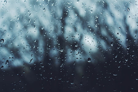 glass with droplets thumbnail