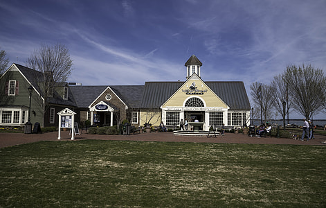 Yorktown Grille in Virginia thumbnail