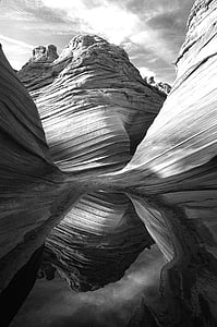 black and white abstract painting thumbnail