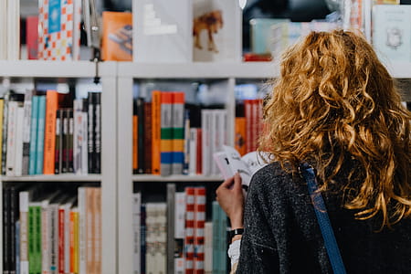 Many books in a bookstore thumbnail