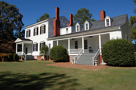 gray and white 2-storey house at daytime thumbnail