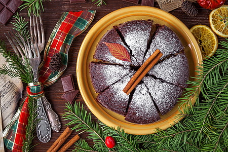 round cake with cinnamon on bowl thumbnail