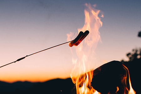 burning hotdogs thumbnail