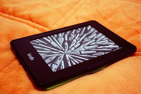 black Amazon Kindle ebook reader thumbnail