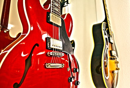 red electric guitar thumbnail