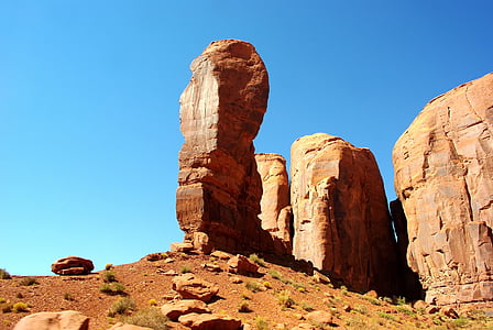 rock formation scenery thumbnail