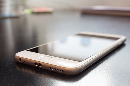 gold iPhone 6 thumbnail