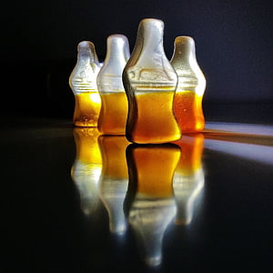 four glass decors thumbnail