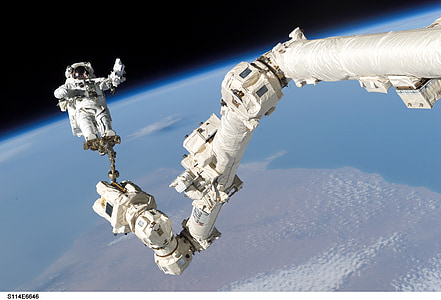 astronaut thumbnail