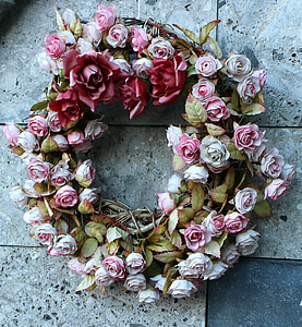 pink and red rose wreath on floor thumbnail
