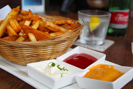 fries on basket thumbnail