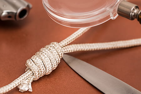 white knot thumbnail