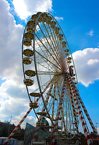Giant Wheel -Toulouse - France amusement Ferris Wheel thumbnail
