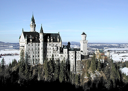 gray concrete castle thumbnail
