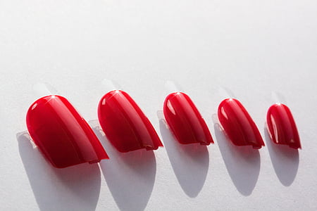 five red nail arts thumbnail