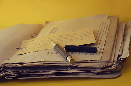 Old paper file and pen thumbnail