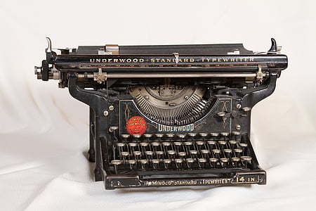 black and silver Underwood standard typewriter thumbnail