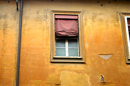 red window curtain thumbnail