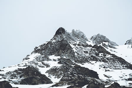 snow covered mountain thumbnail