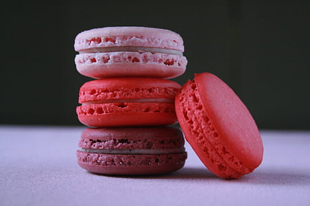pink, red, and maroon pastries thumbnail