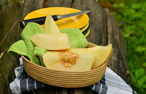 sliced of fruit on basket thumbnail